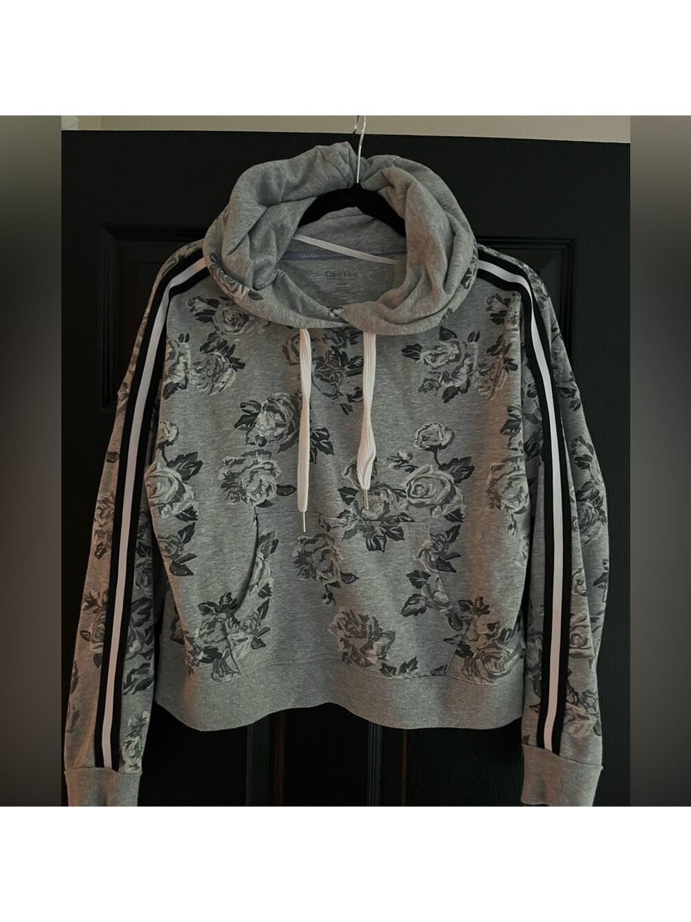 Calvin Klein Performance cropped hoodie